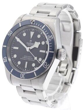 TUDOR Heritage Black Bay